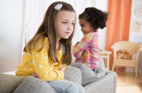 孩子有强烈的攀比心理 家长要如何教育